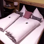 Engel 2*